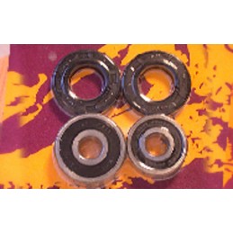 PIVOT WORKS Rear Wheel Bearings And Seals Kit